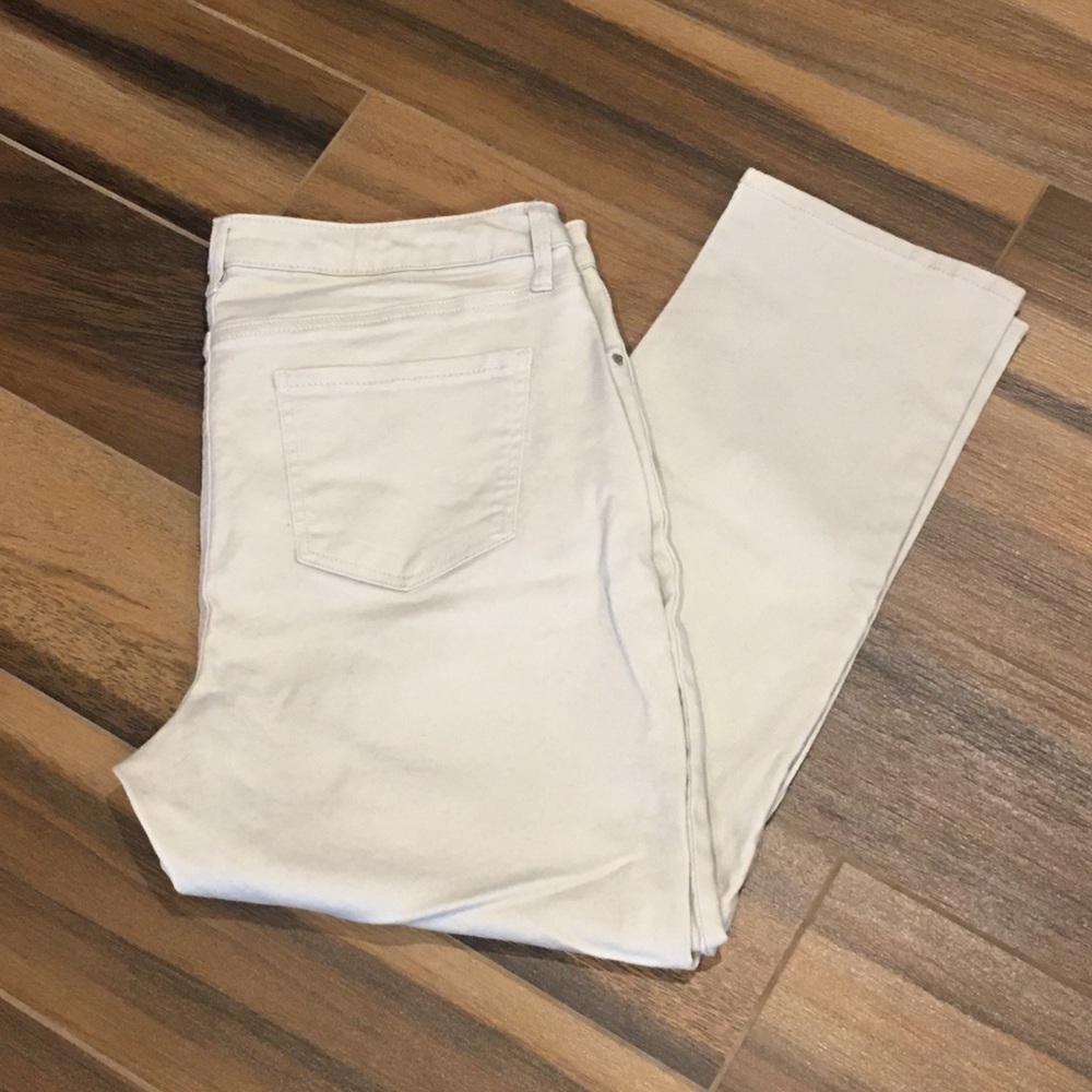 EUC! Falls Creek Jeans - Picture 2 of 3
